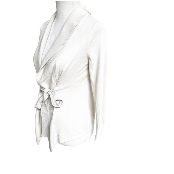 Nieman Marcus Women’s Silk Cashmere Blend Wrap Sweater Cream Size Small - Picture 6 of 13
